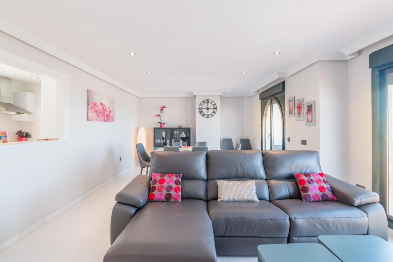 2186-Luxury Sea View Penthouse In Casares Costa Apartamento Exterior foto