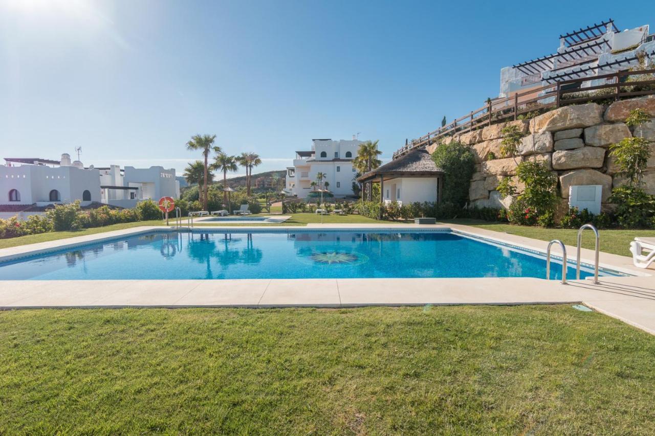 2186-Luxury Sea View Penthouse In Casares Costa Apartamento Exterior foto